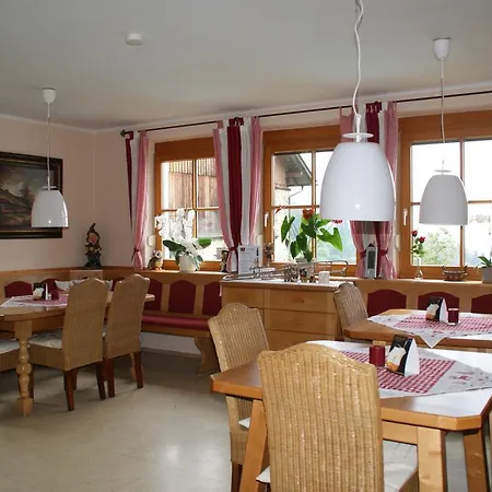 Luxbacherhof Frühstückspension 3*