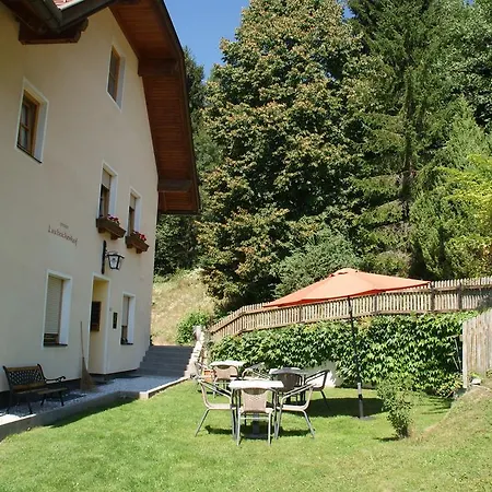 Luxbacherhof Frühstückspension 3*